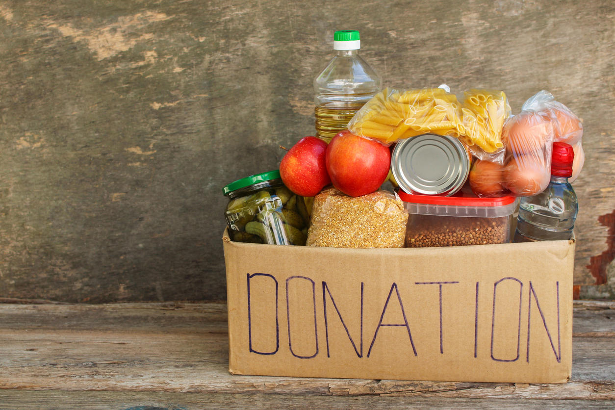 856568670 Donation box with food.